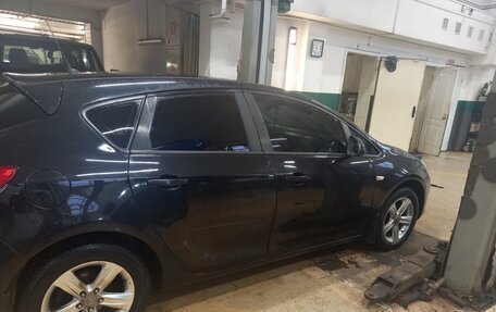 Opel Astra J, 2012 год, 530 000 рублей, 14 фотография