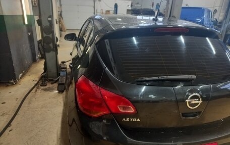 Opel Astra J, 2012 год, 530 000 рублей, 9 фотография