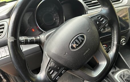 KIA Rio III рестайлинг, 2013 год, 800 000 рублей, 10 фотография