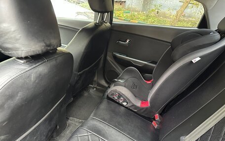 KIA Rio III рестайлинг, 2013 год, 800 000 рублей, 19 фотография