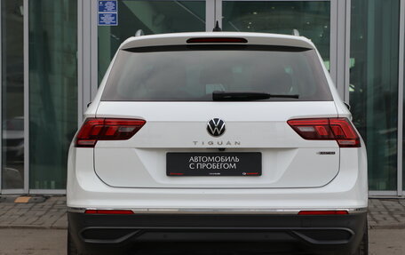 Volkswagen Tiguan II, 2021 год, 3 280 000 рублей, 6 фотография