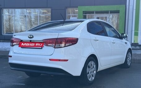 KIA Rio III рестайлинг, 2016 год, 1 049 000 рублей, 5 фотография