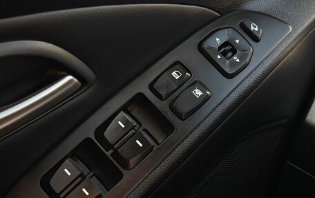 Hyundai ix35 I рестайлинг, 2013 год, 1 260 000 рублей, 21 фотография