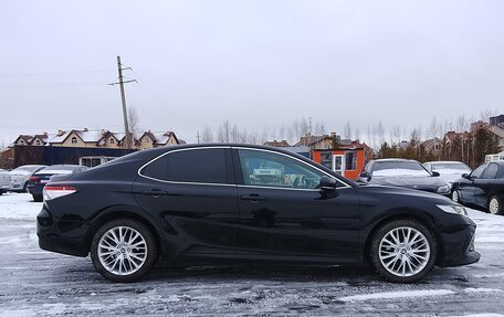 Toyota Camry, 2019 год, 2 365 000 рублей, 1 фотография