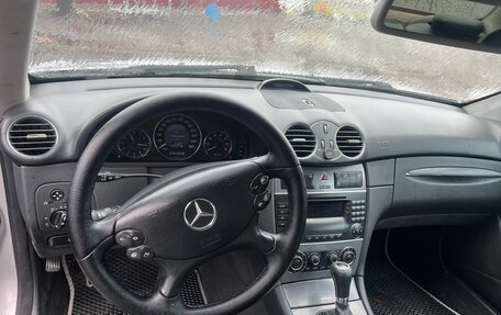 Mercedes-Benz CLK-Класс, 2004 год, 750 000 рублей, 8 фотография
