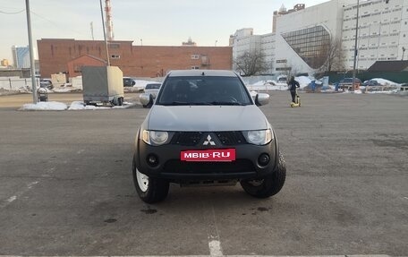 Mitsubishi L200 IV рестайлинг, 2008 год, 1 100 000 рублей, 3 фотография