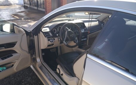 Mercedes-Benz E-Класс, 2014 год, 2 200 000 рублей, 20 фотография