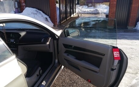 Mercedes-Benz E-Класс, 2014 год, 2 200 000 рублей, 24 фотография