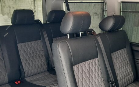 Volkswagen Caravelle T6 рестайлинг, 2017 год, 3 300 000 рублей, 7 фотография