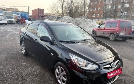 Hyundai Solaris II рестайлинг, 2014 год, 720 000 рублей, 5 фотография