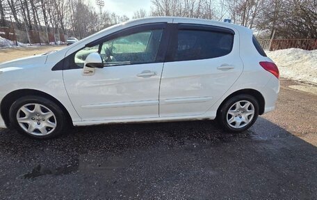 Peugeot 308 II, 2011 год, 775 000 рублей, 4 фотография