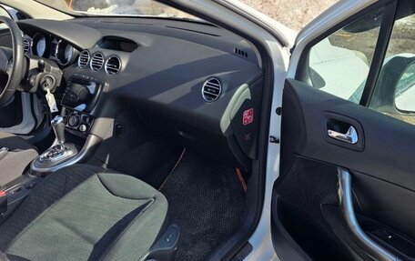 Peugeot 308 II, 2011 год, 775 000 рублей, 13 фотография