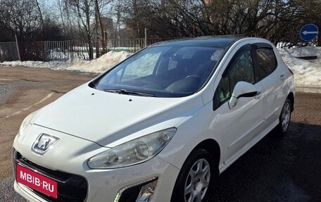 Peugeot 308 II, 2011 год, 775 000 рублей, 3 фотография