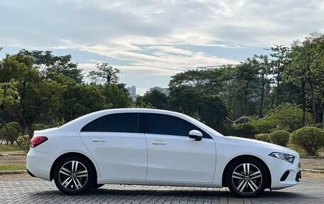 Mercedes-Benz A-Класс, 2023 год, 2 280 000 рублей, 4 фотография