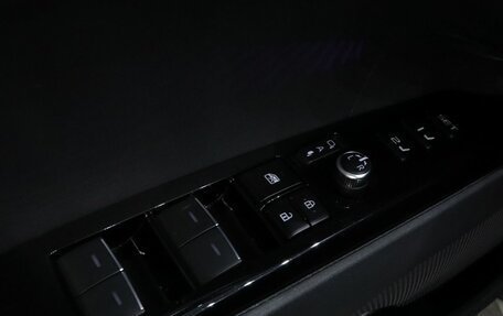 Toyota Camry, 2025 год, 3 900 000 рублей, 12 фотография