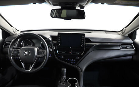 Toyota Camry, 2021 год, 3 289 000 рублей, 9 фотография