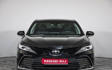 Toyota Camry, 2021 год, 3 289 000 рублей, 2 фотография