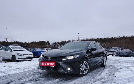Toyota Camry, 2019 год, 2 365 000 рублей, 6 фотография
