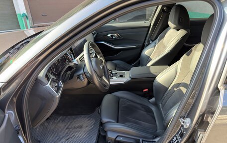 BMW 3 серия, 2020 год, 4 400 000 рублей, 12 фотография