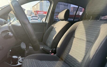 Renault Sandero I, 2011 год, 560 000 рублей, 15 фотография