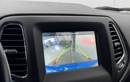 Jeep Compass II, 2019 год, 2 080 000 рублей, 12 фотография