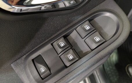 Nissan Terrano III, 2017 год, 1 649 000 рублей, 12 фотография