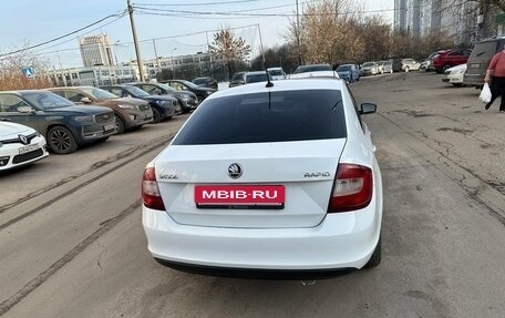 Skoda Rapid I, 2018 год, 950 000 рублей, 6 фотография