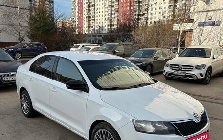 Skoda Rapid I, 2018 год, 950 000 рублей, 2 фотография