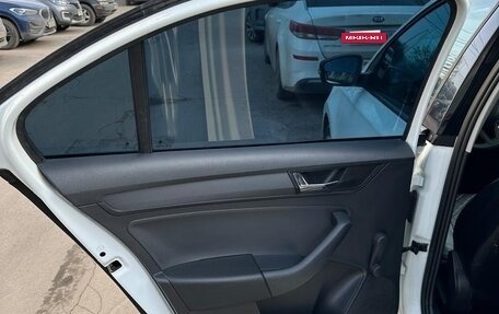 Skoda Rapid I, 2018 год, 950 000 рублей, 24 фотография