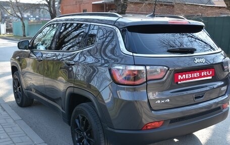 Jeep Compass II, 2018 год, 2 200 000 рублей, 4 фотография