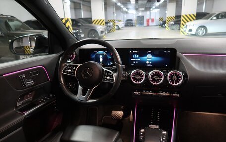 Mercedes-Benz GLA, 2021 год, 3 500 000 рублей, 11 фотография