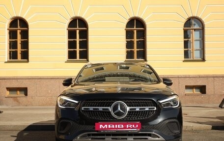 Mercedes-Benz GLA, 2021 год, 3 500 000 рублей, 2 фотография