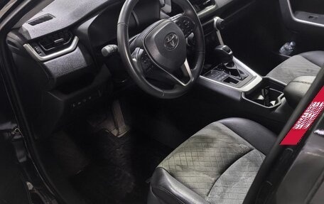 Toyota RAV4, 2024 год, 3 959 000 рублей, 5 фотография