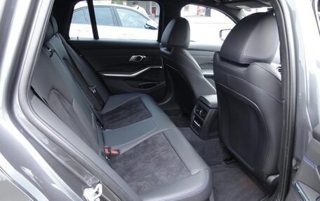 BMW 3 серия, 2021 год, 2 654 000 рублей, 12 фотография