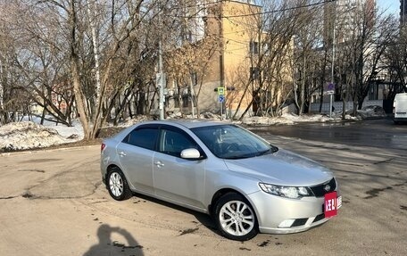 KIA Cerato III, 2010 год, 700 000 рублей, 7 фотография