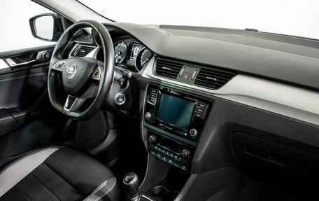 Skoda Rapid I, 2019 год, 1 230 000 рублей, 10 фотография