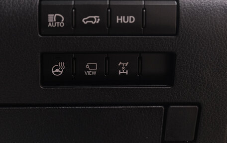 Lexus RX IV рестайлинг, 2016 год, 3 999 000 рублей, 31 фотография