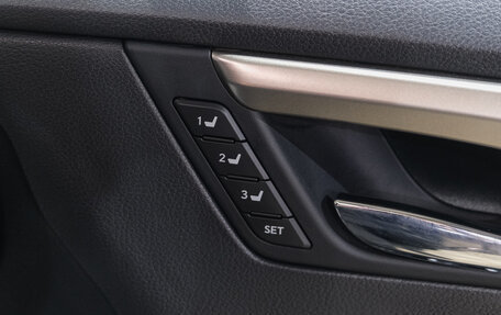 Lexus RX IV рестайлинг, 2016 год, 3 999 000 рублей, 40 фотография