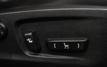 Lexus RX IV рестайлинг, 2016 год, 3 999 000 рублей, 37 фотография