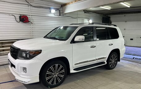 Toyota Land Cruiser 200, 2013 год, 4 100 000 рублей, 8 фотография