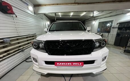 Toyota Land Cruiser 200, 2013 год, 4 100 000 рублей, 7 фотография