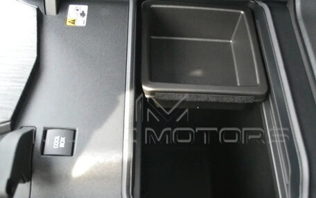 Toyota Land Cruiser, 2026 год, 15 300 777 рублей, 5 фотография