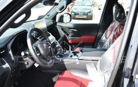 Toyota Land Cruiser, 2026 год, 15 300 777 рублей, 16 фотография