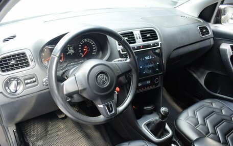 Volkswagen Polo VI (EU Market), 2015 год, 850 000 рублей, 10 фотография