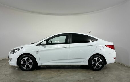 Hyundai Solaris II рестайлинг, 2016 год, 1 030 000 рублей, 2 фотография