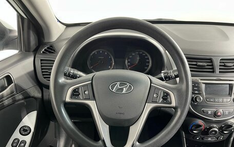 Hyundai Solaris II рестайлинг, 2016 год, 1 030 000 рублей, 10 фотография