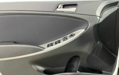 Hyundai Solaris II рестайлинг, 2016 год, 1 030 000 рублей, 18 фотография