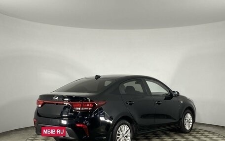 KIA Rio IV, 2018 год, 1 375 000 рублей, 5 фотография