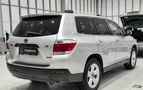 Toyota Highlander III, 2012 год, 1 650 000 рублей, 9 фотография