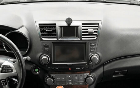 Toyota Highlander III, 2012 год, 1 650 000 рублей, 19 фотография